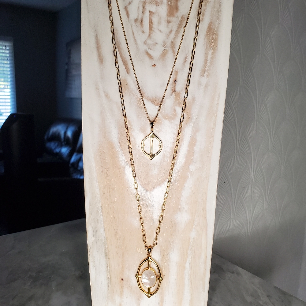 Stella and Dot Necklace set